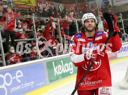 EBEL. Eishockey Bundesliga. KAC gegen	HCB Suedtirol Alperia. Jubel Rok Ticar (KAC). Klagenfurt, am 2.3.2022.
Foto: Kuess
www.qspictures.net

---
pressefotos, pressefotografie, kuess, qs, qspictures, sport, bild, bilder, bilddatenbank