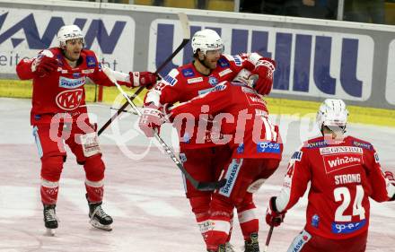 EBEL. Eishockey Bundesliga. KAC gegen	HCB Suedtirol Alperia. Torjubel Thomas Hundertpfund, Lukas Haudum, Manuel Ganahl, Steven Strong  (KAC). Klagenfurt, am 2.3.2022.
Foto: Kuess
www.qspictures.net

---
pressefotos, pressefotografie, kuess, qs, qspictures, sport, bild, bilder, bilddatenbank