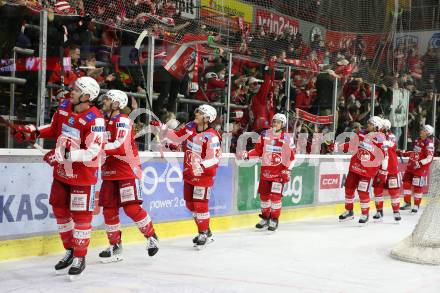 EBEL. Eishockey Bundesliga. KAC gegen	HCB Suedtirol Alperia. Jubel Paul Postma, Thomas Vallant, Manuel Geier, Nikolaus Kraus (KAC). Klagenfurt, am 2.3.2022.
Foto: Kuess
www.qspictures.net

---
pressefotos, pressefotografie, kuess, qs, qspictures, sport, bild, bilder, bilddatenbank