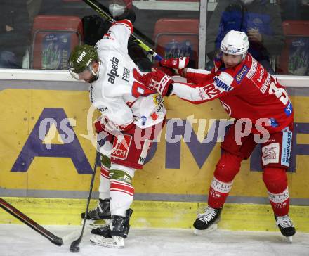 EBEL. Eishockey Bundesliga. KAC gegen	HCB Suedtirol Alperia. Clemens Unterweger,  (KAC), Luca Frigo  (Bozen). Klagenfurt, am 2.3.2022.
Foto: Kuess
www.qspictures.net

---
pressefotos, pressefotografie, kuess, qs, qspictures, sport, bild, bilder, bilddatenbank