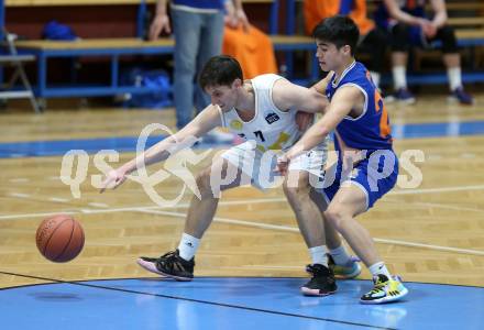 Basketball Zweite Liga 2021/2022. Grunddurchgang 18. Runde.  Woerthersee Piraten gegen 	BBU Salzburg.  Jure Bavdek (Piraten),  Tobias Korn (Salzburg). Klagenfurt, am 5.3.2022. 
Foto: Kuess
www.qspictures.net

---
pressefotos, pressefotografie, kuess, qs, qspictures, sport, bild, bilder, bilddatenbank