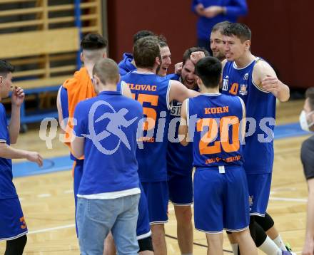 Basketball Zweite Liga 2021/2022. Grunddurchgang 18. Runde.  Woerthersee Piraten gegen 	BBU Salzburg. Jubel (Salzburg). Klagenfurt, am 5.3.2022. 
Foto: Kuess
www.qspictures.net

---
pressefotos, pressefotografie, kuess, qs, qspictures, sport, bild, bilder, bilddatenbank