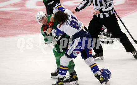 EBEL. Eishockey Bundesliga. VSV gegen HK SZ Olimpija Ljubljana.  Marco Richter,  (VSV), Mark Cepon  (Laibach). Villach, am 9.3.2022.
Foto: Kuess
www.qspictures.net
---
pressefotos, pressefotografie, kuess, qs, qspictures, sport, bild, bilder, bilddatenbank