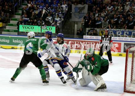 EBEL. Eishockey Bundesliga. VSV gegen HK SZ Olimpija Ljubljana. Chris Collins,  (VSV), Joona Verner Erving, Zan Us   (Laibach). Villach, am 9.3.2022.
Foto: Kuess
www.qspictures.net
---
pressefotos, pressefotografie, kuess, qs, qspictures, sport, bild, bilder, bilddatenbank