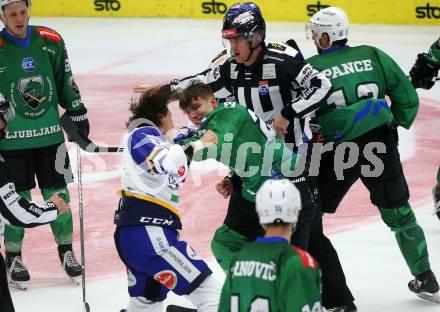 EBEL. Eishockey Bundesliga. VSV gegen HK SZ Olimpija Ljubljana.  Marco Richter,  (VSV), Mark Cepon  (Laibach). Villach, am 9.3.2022.
Foto: Kuess
www.qspictures.net
---
pressefotos, pressefotografie, kuess, qs, qspictures, sport, bild, bilder, bilddatenbank