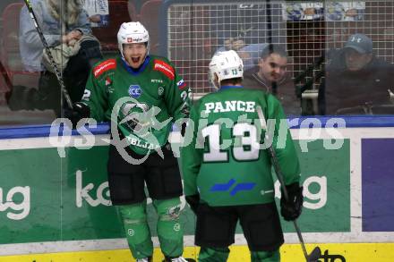 EBEL. Eishockey Bundesliga. VSV gegen HK SZ Olimpija Ljubljana. Torjubel S Guillaume Leclerc, Ziga Pance   (Laibach). Villach, am 9.3.2022.
Foto: Kuess
www.qspictures.net
---
pressefotos, pressefotografie, kuess, qs, qspictures, sport, bild, bilder, bilddatenbank