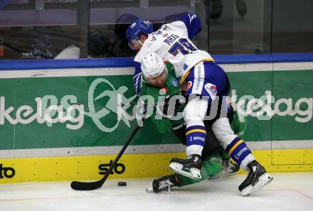 EBEL. Eishockey Bundesliga. VSV gegen HK SZ Olimpija Ljubljana.  Felix Maxa,  (VSV),  Rok Kapel (Laibach). Villach, am 9.3.2022.
Foto: Kuess
www.qspictures.net
---
pressefotos, pressefotografie, kuess, qs, qspictures, sport, bild, bilder, bilddatenbank