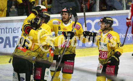 EBEL. Eishockey Bundesliga. KAC gegen	spusu Vienna Capitals. Torjubel Nikolaus Hartl, James Sheppard, Nicolai Meyer, Anton Karlsson  (Vienna Capitals). Klagenfurt, am 11.3.2022.
Foto: Kuess
www.qspictures.net

---
pressefotos, pressefotografie, kuess, qs, qspictures, sport, bild, bilder, bilddatenbank