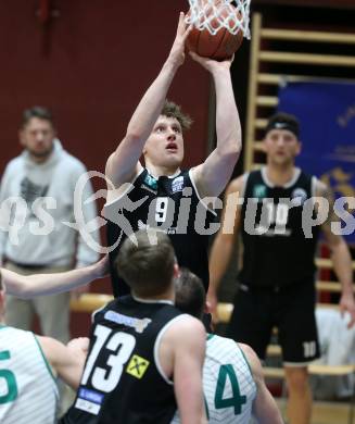 Basketball 2. Liga 2021/2022. Grunddurchgang 19. Runde.  KOS Celovec gegen  RAIDERS Tirol.  Ziga Habat   (Tirol). Klagenfurt, am 12.3.2022.
Foto: Kuess
www.qspictures.net
---
pressefotos, pressefotografie, kuess, qs, qspictures, sport, bild, bilder, bilddatenbank