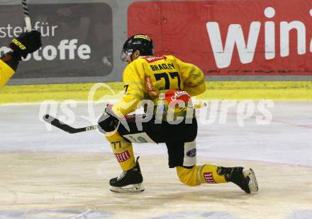 EBEL. Eishockey Bundesliga. KAC gegen	spusu Vienna Capitals. Torjubel Matt Bradley   (Vienna Capitals). Klagenfurt, am 13.3.2022.
Foto: Kuess
www.qspictures.net

---
pressefotos, pressefotografie, kuess, qs, qspictures, sport, bild, bilder, bilddatenbank