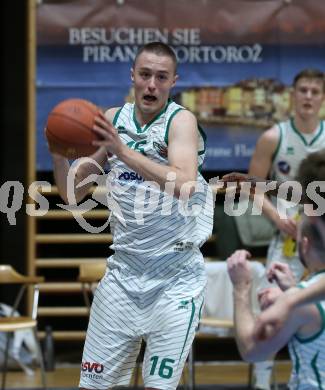 Basketball 2. Liga 2021/2022. Grunddurchgang 13. Runde.  KOS Celovec gegen  Dornbirn Lions.  Erik Groznik (KOS). Klagenfurt, am 19.3.2022.
Foto: Kuess
www.qspictures.net
---
pressefotos, pressefotografie, kuess, qs, qspictures, sport, bild, bilder, bilddatenbank