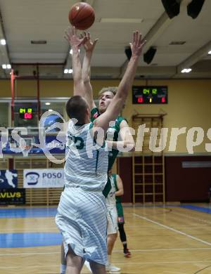 Basketball 2. Liga 2021/2022. Grunddurchgang 13. Runde.  KOS Celovec gegen  Dornbirn Lions.  Erik Groznik (KOS), Felix Erath   (Dornbirn). Klagenfurt, am 19.3.2022.
Foto: Kuess
www.qspictures.net
---
pressefotos, pressefotografie, kuess, qs, qspictures, sport, bild, bilder, bilddatenbank