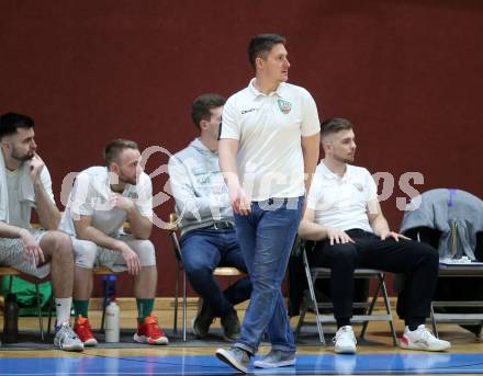 Basketball 2. Liga 2021/2022. Grunddurchgang 13. Runde.  KOS Celovec gegen  Dornbirn Lions. Trainer Rok Heiligstein  (KOS). Klagenfurt, am 19.3.2022.
Foto: Kuess
www.qspictures.net
---
pressefotos, pressefotografie, kuess, qs, qspictures, sport, bild, bilder, bilddatenbank