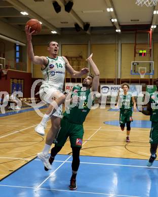 Basketball 2. Liga 2021/2022. Grunddurchgang 13. Runde.  KOS Celovec gegen  Dornbirn Lions.  Marko Gutalj (KOS), Panagiotis Zaraidonis   (Dornbirn). Klagenfurt, am 19.3.2022.
Foto: Kuess
www.qspictures.net
---
pressefotos, pressefotografie, kuess, qs, qspictures, sport, bild, bilder, bilddatenbank