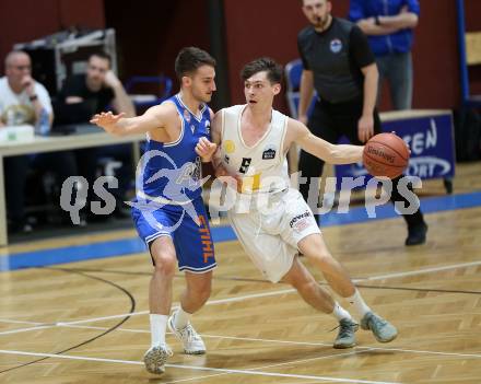 Basketball Zweite Liga 2021/2022. Grunddurchgang 16. Runde.  Woerthersee Piraten gegen Kufstein Towers. Felix Leindecker  (Piraten),  Luka Bozak  (Kufstein). Klagenfurt, am 20.3.2022. 
Foto: Kuess
www.qspictures.net

---
pressefotos, pressefotografie, kuess, qs, qspictures, sport, bild, bilder, bilddatenbank