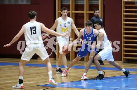 Basketball Zweite Liga 2021/2022. Grunddurchgang 16. Runde.  Woerthersee Piraten gegen Kufstein Towers.  Alexander Pirker, Simon Finzgar. Marcus Holyfield (Piraten), Thomas Pirchner (Kufstein). Klagenfurt, am 20.3.2022. 
Foto: Kuess
www.qspictures.net

---
pressefotos, pressefotografie, kuess, qs, qspictures, sport, bild, bilder, bilddatenbank