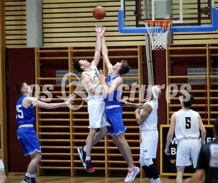 Basketball Zweite Liga 2021/2022. Grunddurchgang 16. Runde.  Woerthersee Piraten gegen Kufstein Towers.  Simon Finzgar, Shawn Ray (Piraten), Elvin Rexhepi , Thomas Pirchner  (Kufstein). Klagenfurt, am 20.3.2022. 
Foto: Kuess
www.qspictures.net

---
pressefotos, pressefotografie, kuess, qs, qspictures, sport, bild, bilder, bilddatenbank