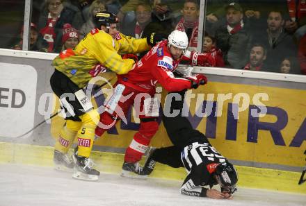 EBEL. Eishockey Bundesliga. KAC gegen	spusu Vienna Capitals. Daniel Obersteiner,  (KAC), Dominic Hackl  (Vienna Capitals). Klagenfurt, am 20.3.2022.
Foto: Kuess
www.qspictures.net

---
pressefotos, pressefotografie, kuess, qs, qspictures, sport, bild, bilder, bilddatenbank