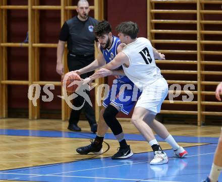 Basketball Zweite Liga 2021/2022. Grunddurchgang 16. Runde.  Woerthersee Piraten gegen Kufstein Towers.  Alexander Pirker (Piraten),  Andres Diaz  (Kufstein). Klagenfurt, am 20.3.2022. 
Foto: Kuess
www.qspictures.net

---
pressefotos, pressefotografie, kuess, qs, qspictures, sport, bild, bilder, bilddatenbank