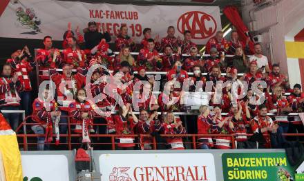 EBEL. Eishockey Bundesliga. KAC gegen	spusu Vienna Capitals. Fans (KAC). Klagenfurt, am 20.3.2022.
Foto: Kuess
www.qspictures.net

---
pressefotos, pressefotografie, kuess, qs, qspictures, sport, bild, bilder, bilddatenbank