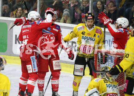 EBEL. Eishockey Bundesliga. KAC gegen	spusu Vienna Capitals. Torjubel Stefan Geier, Lukas Haudum, Manuel Geier (KAC). Klagenfurt, am 20.3.2022.
Foto: Kuess
www.qspictures.net

---
pressefotos, pressefotografie, kuess, qs, qspictures, sport, bild, bilder, bilddatenbank