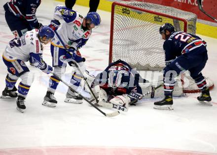 EBEL. Eishockey Bundesliga. VSV gegen Hydro Fehervar AV 19.  Benjamin Lanzinger, Alexander Rauchenwald, (VSV),  Rasmus Tirronen, Gleason Fournier  (Hydro Fehervar). Villach, am 1.4.2022.
Foto: Kuess
www.qspictures.net
---
pressefotos, pressefotografie, kuess, qs, qspictures, sport, bild, bilder, bilddatenbank