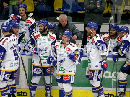 EBEL. Eishockey Bundesliga. VSV gegen Hydro Fehervar AV 19.  Trainer Rob Daum (VSV). Villach, am 1.4.2022.
Foto: Kuess
www.qspictures.net
---
pressefotos, pressefotografie, kuess, qs, qspictures, sport, bild, bilder, bilddatenbank