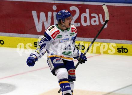 EBEL. Eishockey Bundesliga. VSV gegen Hydro Fehervar AV 19.  Torjubel Benjamin Lanzinger (VSV). Villach, am 1.4.2022.
Foto: Kuess
www.qspictures.net
---
pressefotos, pressefotografie, kuess, qs, qspictures, sport, bild, bilder, bilddatenbank