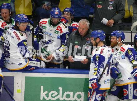 EBEL. Eishockey Bundesliga. VSV gegen Hydro Fehervar AV 19.  Trainer Rob Daum (VSV). Villach, am 1.4.2022.
Foto: Kuess
www.qspictures.net
---
pressefotos, pressefotografie, kuess, qs, qspictures, sport, bild, bilder, bilddatenbank