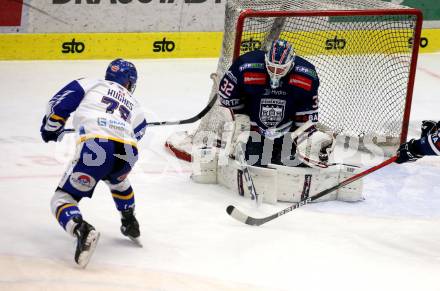 EBEL. Eishockey Bundesliga. VSV gegen Hydro Fehervar AV 19.  John Hughes,  (VSV), Rasmus Tirronen  (Hydro Fehervar). Villach, am 1.4.2022.
Foto: Kuess
www.qspictures.net
---
pressefotos, pressefotografie, kuess, qs, qspictures, sport, bild, bilder, bilddatenbank