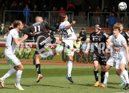 Fussball Bundesliga. Meistergruppe. WAC gegen SK Puntigamer Sturm Graz.  Tai Taribo, (WAC), Stefan Hierlaender   (Graz). Wolfsberg, am 3.4.2022.
Foto: Kuess
www.qspictures.net
---
pressefotos, pressefotografie, kuess, qs, qspictures, sport, bild, bilder, bilddatenbank