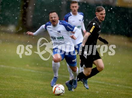 Fussball Regionalliga. Treibach gegen Spittal. Vahid Muharemovic  (Treibach),  Tom Zurga (Spittal). Treibach, 2.4.2022.
Foto: Kuess
---
pressefotos, pressefotografie, kuess, qs, qspictures, sport, bild, bilder, bilddatenbank