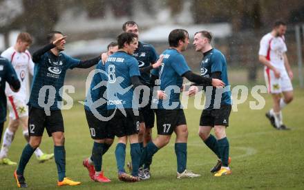 Fussball Kaerntner Liga. Kraig gegen Gmuend.  Torjubel Alexander Johannes Kampitsch (Kraig). Kraig, am 2.4.2022.
Foto: Kuess
---
pressefotos, pressefotografie, kuess, qs, qspictures, sport, bild, bilder, bilddatenbank