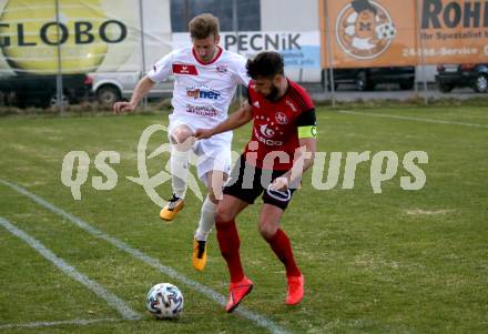 Fussball Karntner Liga. St. Jakob gegen Maria Saal.  Manuel Alexander Schuettelkopf  (St. Jakob),  Manuel Kerhe (Maria Saal). St. Jakob im Rosental, am 8.4.2022.
Foto: Kuess
---
pressefotos, pressefotografie, kuess, qs, qspictures, sport, bild, bilder, bilddatenbank