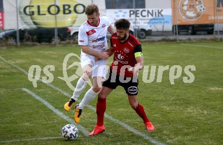 Fussball Karntner Liga. St. Jakob gegen Maria Saal.  Manuel Alexander Schuettelkopf  (St. Jakob),  Manuel Kerhe (Maria Saal). St. Jakob im Rosental, am 8.4.2022.
Foto: Kuess
---
pressefotos, pressefotografie, kuess, qs, qspictures, sport, bild, bilder, bilddatenbank