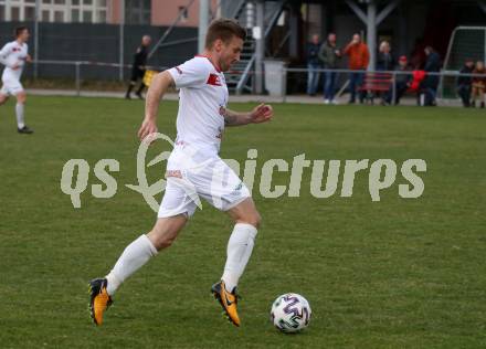 Fussball Karntner Liga. St. Jakob gegen Maria Saal. Manuel Kerhe (Maria Saal). St. Jakob im Rosental, am 8.4.2022.
Foto: Kuess
---
pressefotos, pressefotografie, kuess, qs, qspictures, sport, bild, bilder, bilddatenbank