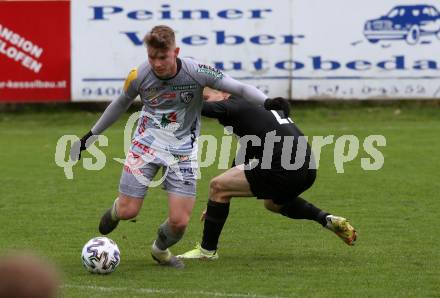 Fussball Regionalliga. WAC Amateure gegen Sturm Graz II.  Daniel Goriupp (WAC Amateure),  Samuel Stueckler (Sturm Graz). St. Andrae, am 9.4.2022.
Foto: Kuess
---
pressefotos, pressefotografie, kuess, qs, qspictures, sport, bild, bilder, bilddatenbank