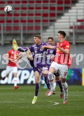 Fussball Bundesliga. SK Austria Klagenfurt gegen Red Bull Salzburg.   Tim Maciejewski,  (Klagenfurt), Benjamin Sesko  (Salzburg). Klagenfurt, am 10.4.2022.
Foto: Kuess
---
pressefotos, pressefotografie, kuess, qs, qspictures, sport, bild, bilder, bilddatenbank