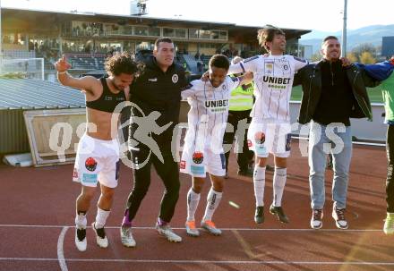 Fussball Bundesliga. Meistergruppe. WAC gegen Austria Klagenfurt. Jubel Maximiliano Moreira Romero, Lennart Moser, Michael Blauensteiner, Julian von Haacke, Turgay Gemicibasi   (Klagenfurt). Wolfsberg, am 17.4.2022.
Foto: Kuess
www.qspictures.net
---
pressefotos, pressefotografie, kuess, qs, qspictures, sport, bild, bilder, bilddatenbank