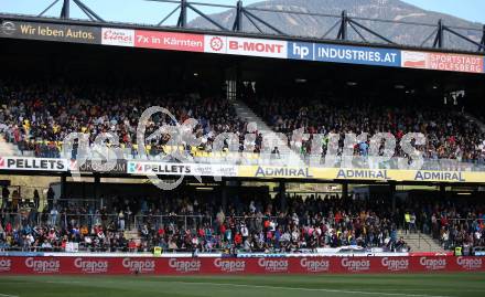 Fussball Bundesliga. Meistergruppe. WAC gegen Austria Klagenfurt.  Fans. Wolfsberg, am 17.4.2022.
Foto: Kuess
www.qspictures.net
---
pressefotos, pressefotografie, kuess, qs, qspictures, sport, bild, bilder, bilddatenbank