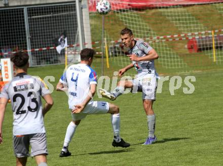 Fussball. Regionalliga. WAC Amateure gegen Treibach. Nino Emanuel Hartweger (WAC Amat.),   Philipp Hoeberl (Treibach). St. Andrae, 30.4.2022.
Foto: Kuess
www.qspictures.net
---
pressefotos, pressefotografie, kuess, qs, qspictures, sport, bild, bilder, bilddatenbank