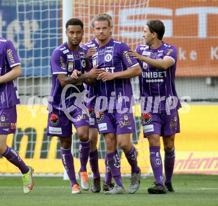 Fussball Bundesliga. Play-off. SK Austria Klagenfurt gegen FK Austria Wien.  Torjubel Michael Blauensteiner, Patrick Greil, Julian von Haacke (Klagenfurt). Klagenfurt, am 15.5.2022.
Foto: Kuess
www.qspictures.net
---
pressefotos, pressefotografie, kuess, qs, qspictures, sport, bild, bilder, bilddatenbank