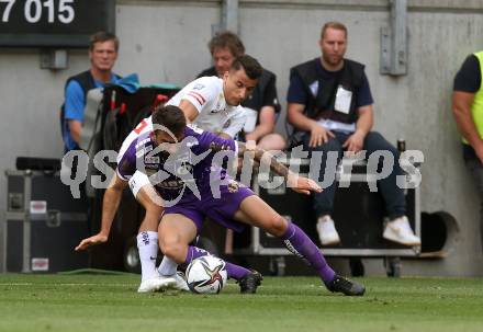 Fussball Bundesliga. Play-off. SK Austria Klagenfurt gegen FK Austria Wien.  Kosmas Gkezos, (Klagenfurt), Manfred Fischer   (Wien). Klagenfurt, am 15.5.2022.
Foto: Kuess
www.qspictures.net
---
pressefotos, pressefotografie, kuess, qs, qspictures, sport, bild, bilder, bilddatenbank