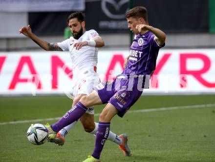 Fussball Bundesliga. Play-off. SK Austria Klagenfurt gegen FK Austria Wien.  Tim Maciejewski, (Klagenfurt),  Lucas Galvao Da Costa Souza   (Wien). Klagenfurt, am 15.5.2022.
Foto: Kuess
www.qspictures.net
---
pressefotos, pressefotografie, kuess, qs, qspictures, sport, bild, bilder, bilddatenbank