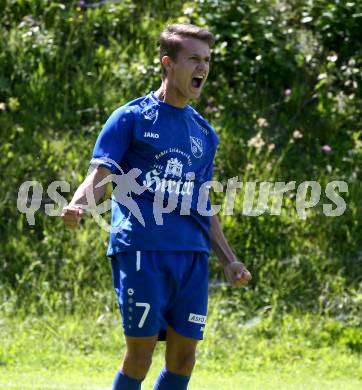 Fussball 1. Klasse C. Oberes Metnitztal gegen Treibach 1b.  Torjubel  Samuel Mario Lauhard, (Treibach).  Grades, am 4.6.2022.
Foto: Kuess
---
pressefotos, pressefotografie, kuess, qs, qspictures, sport, bild, bilder, bilddatenbank