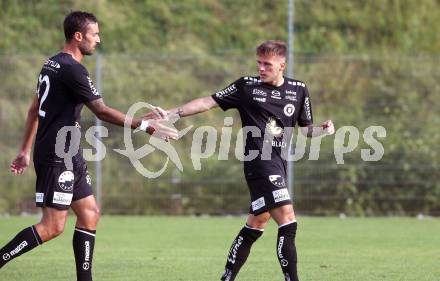 Fussball Testspiel. SK Austria Klagenfurt gegen VSV. Torjubel, Markus Pink, Florian Rieder (Klagenfurt). Klagenfurt, am 29.6.2022.
Foto: Kuess
---
pressefotos, pressefotografie, kuess, qs, qspictures, sport, bild, bilder, bilddatenbank