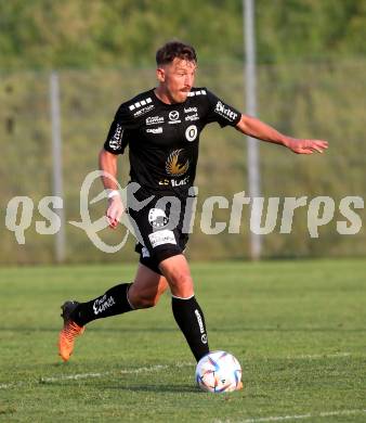 Fussball Testspiel. SK Austria Klagenfurt gegen VSV. Christopher Wernitznig  (Klagenfurt). Klagenfurt, am 29.6.2022.
Foto: Kuess
www.qspictures.net
---
pressefotos, pressefotografie, kuess, qs, qspictures, sport, bild, bilder, bilddatenbank