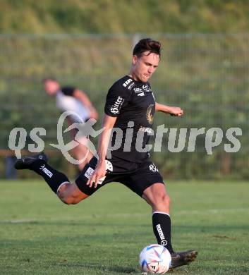 Fussball Testspiel. SK Austria Klagenfurt gegen VSV.  Lukas Fridrikas (Klagenfurt). Klagenfurt, am 29.6.2022.
Foto: Kuess
www.qspictures.net
---
pressefotos, pressefotografie, kuess, qs, qspictures, sport, bild, bilder, bilddatenbank