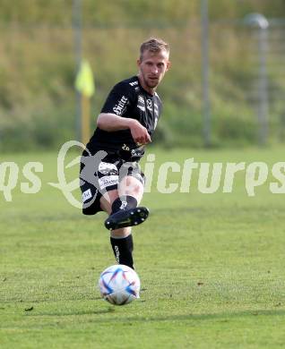 Fussball Testspiel. SK Austria Klagenfurt gegen VSV. Christopher Brian Cvetko
  (Klagenfurt). Klagenfurt, am 29.6.2022.
Foto: Kuess
www.qspictures.net
---
pressefotos, pressefotografie, kuess, qs, qspictures, sport, bild, bilder, bilddatenbank