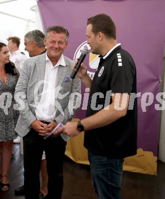 Fussball Bundesliga. Saison Kick-off 2022/23. SK Austria Klagenfurt.   Buergermeister Christian Scheider, Patrick Jochum. Klagenfurt, am 5.7.2022.
Foto: Kuess
---
pressefotos, pressefotografie, kuess, qs, qspictures, sport, bild, bilder, bilddatenbank